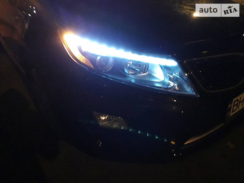Седан Kia Optima 2014 в Одессе