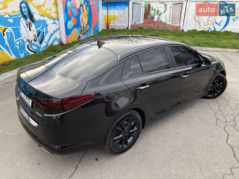 Седан Kia Optima 2013 в Кременчуці