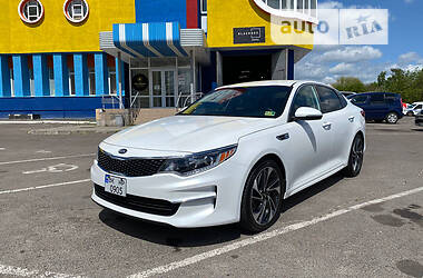Седан Kia Optima 2017 в Рівному