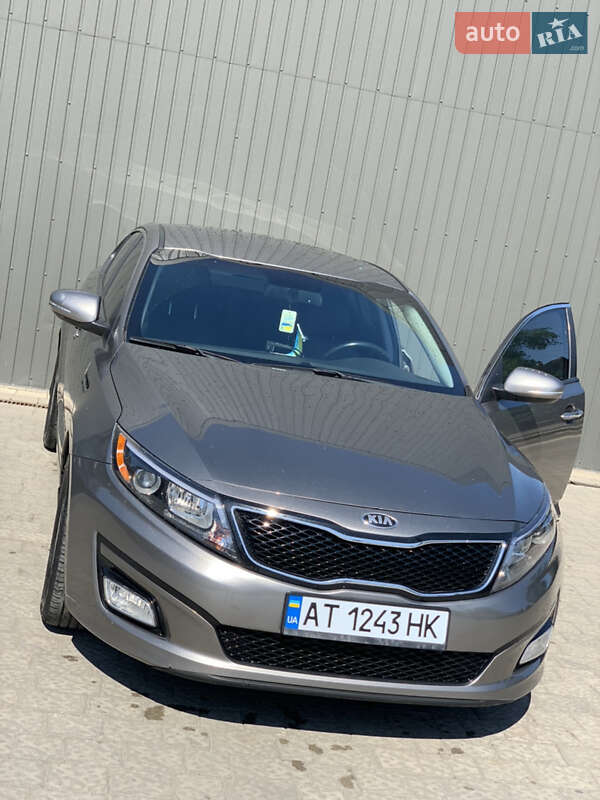 Седан Kia Optima 2015 в Івано-Франківську