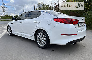 Седан Kia Optima 2015 в Тернополе