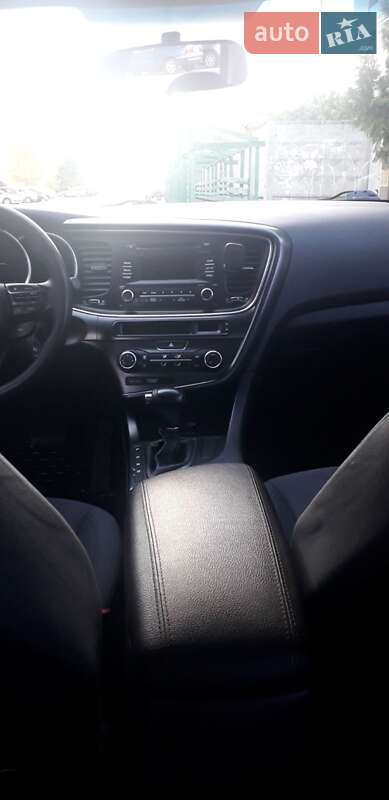 Седан Kia Optima 2015 в Черкассах