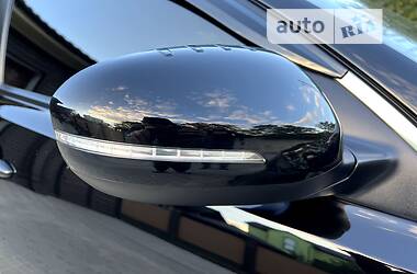 Седан Kia Optima 2012 в 