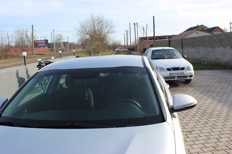 Седан Kia Optima 2017 в Дунаевцах