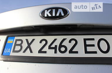 Седан Kia Optima 2017 в Хмельницком