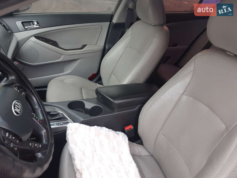 Седан Kia Optima 2013 в Кривом Роге фото 2 Седан Kia Optima 2013 в Кривом Роге