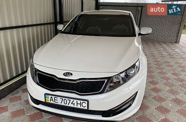 Седан Kia Optima 2012 в Дніпрі
