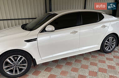 Седан Kia Optima 2012 в 