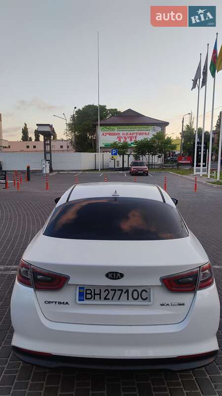 Седан Kia Optima 2015 в Одессе