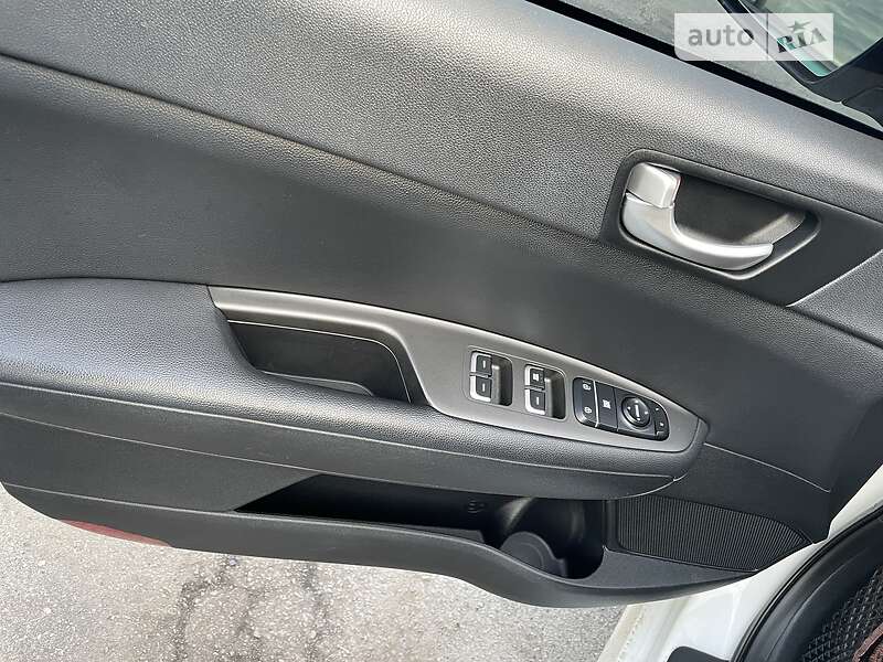 Седан Kia Optima 2016 в Полтаве