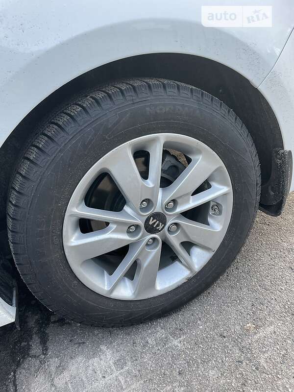 Седан Kia Optima 2016 в Полтаве