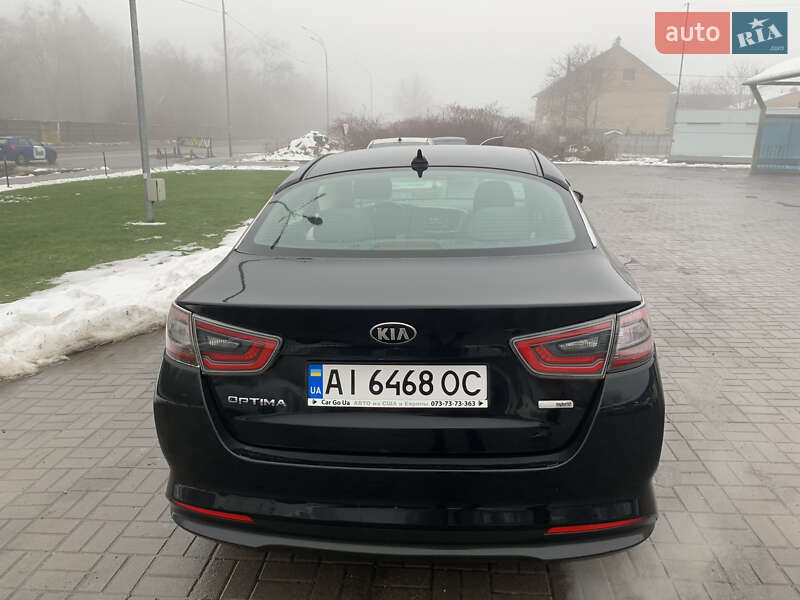 Седан Kia Optima 2014 в Киеве