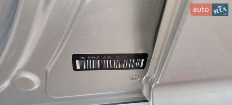 Седан Kia Optima 2012 в Подольске