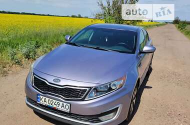 Седан Kia Optima 2012 в Киеве