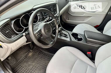 Седан Kia Optima 2014 в Киеве