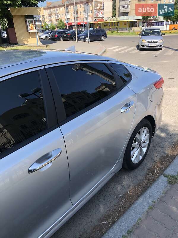 Седан Kia Optima 2015 в Луцьку
