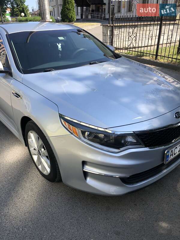 Седан Kia Optima 2015 в Луцьку