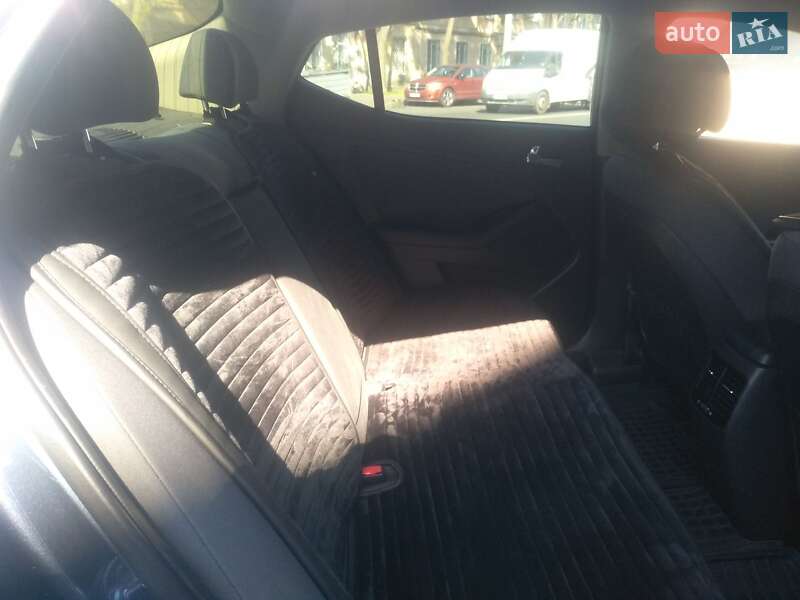 Седан Kia Optima 2014 в Одессе