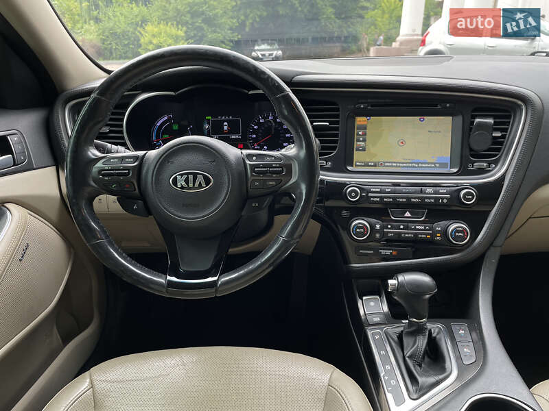 Седан Kia Optima 2014 в Житомире