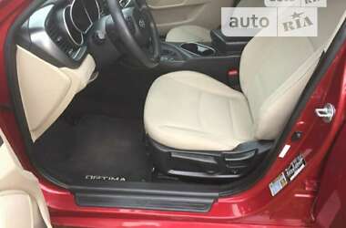 Седан Kia Optima 2015 в Харькове