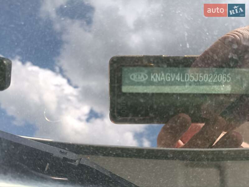 Седан Kia Optima 2017 в Ровно