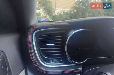 Седан Kia Optima 2014 в Киеве