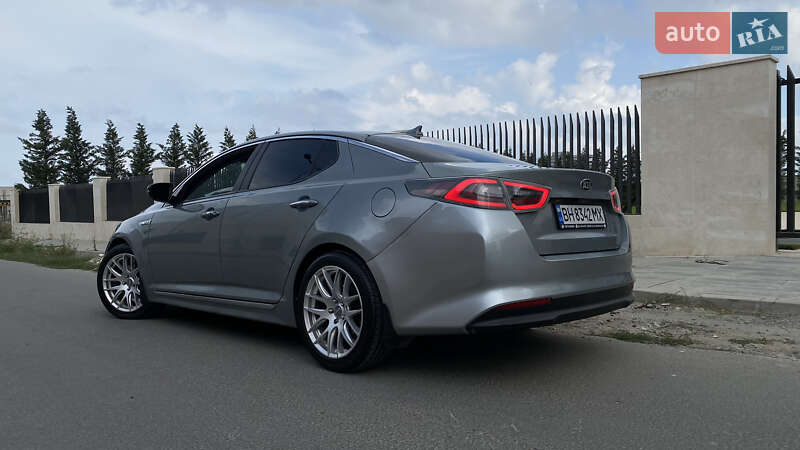Седан Kia Optima 2015 в Одесі