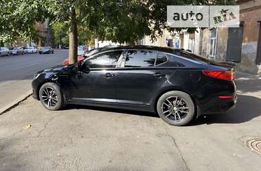 Седан Kia Optima 2014 в Харькове