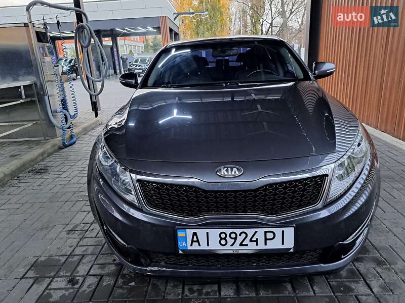 Седан Kia Optima 2013 в Черкассах