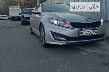 Седан Kia Optima 2012 в Обухові