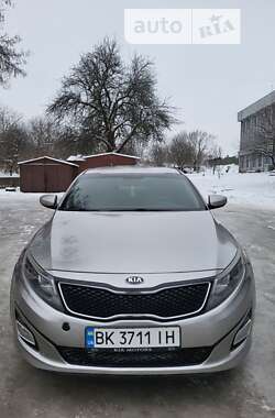 Седан Kia Optima 2015 в Рівному