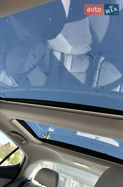 Седан Kia Optima 2014 в Рахове