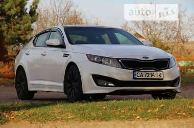 Седан Kia Optima 2011 в Киеве