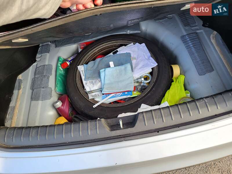 Седан Kia Optima 2017 в Киеве фото 16 Седан Kia Optima 2017 в Киеве