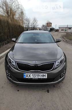 Седан Kia Optima 2014 в Краснограде