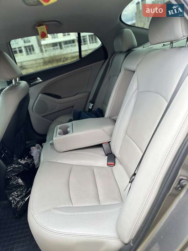 Седан Kia Optima 2013 в Белой Церкви