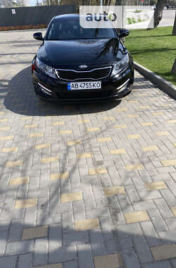 Седан Kia Optima 2013 в Виннице