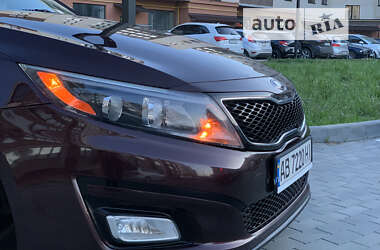 Седан Kia Optima 2015 в 