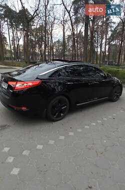 Седан Kia Optima 2012 в Киеве