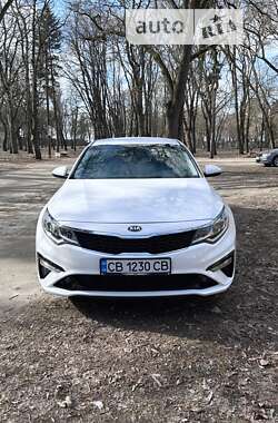 Седан Kia Optima 2018 в Киеве