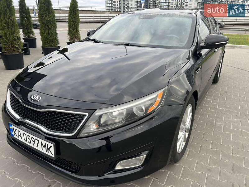 Седан Kia Optima 2014 в Киеве