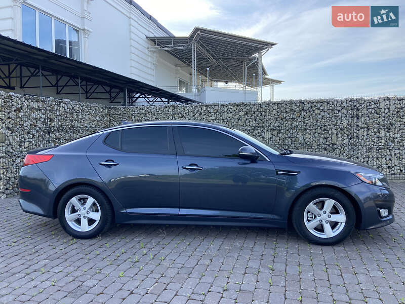 Седан Kia Optima 2014 в Снятине