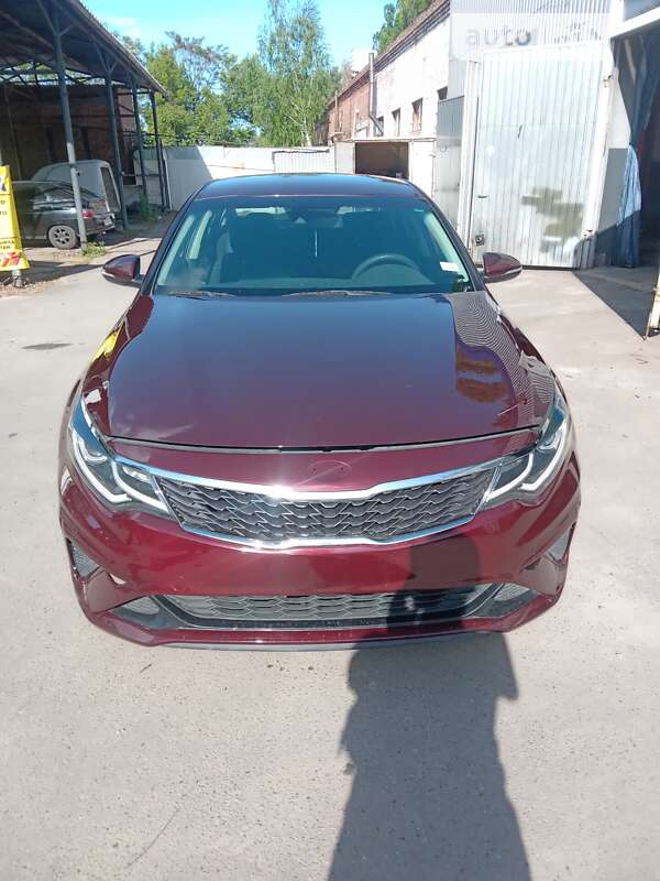 Седан Kia Optima 2020 в Днепре