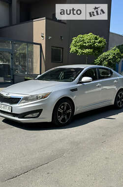 Седан Kia Optima 2013 в Днепре