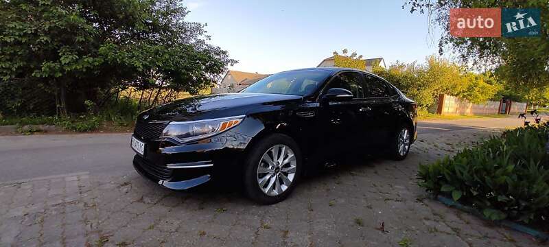 Седан Kia Optima 2016 в Ровно