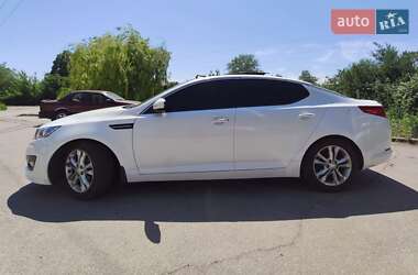 Седан Kia Optima 2013 в Днепре