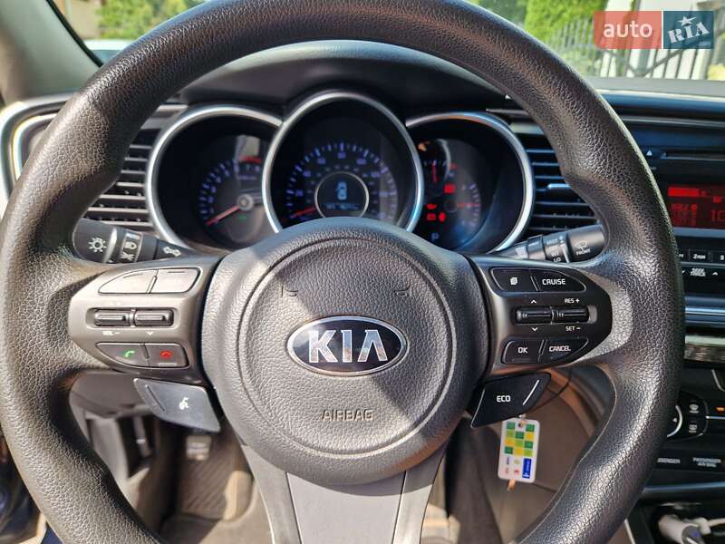 Седан Kia Optima 2014 в Харкові