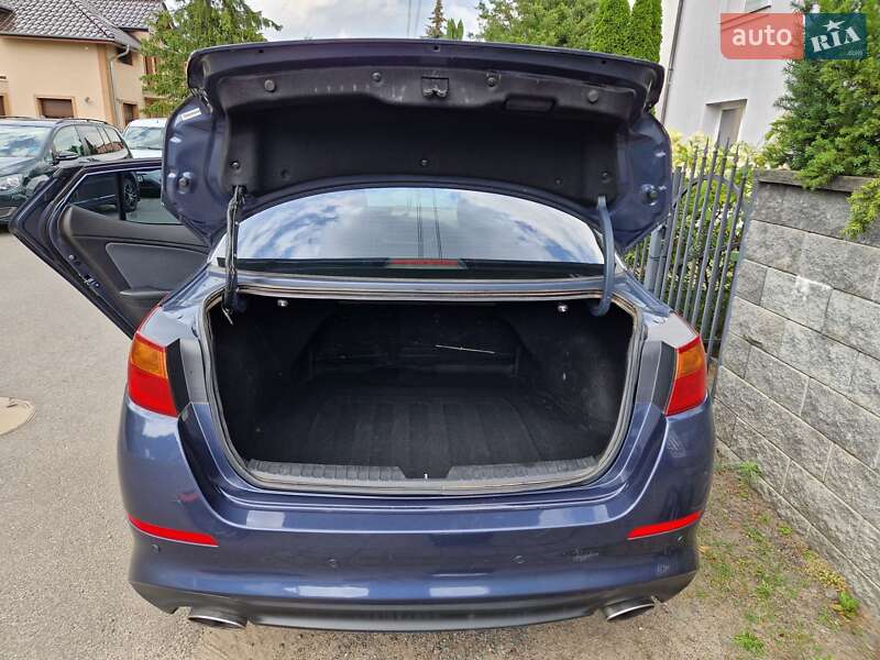 Седан Kia Optima 2014 в Харкові