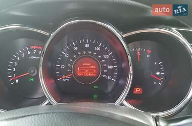 Седан Kia Optima 2012 в Умани