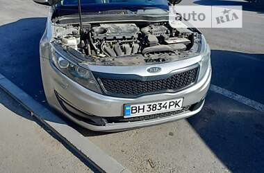 Седан Kia Optima 2011 в Одессе